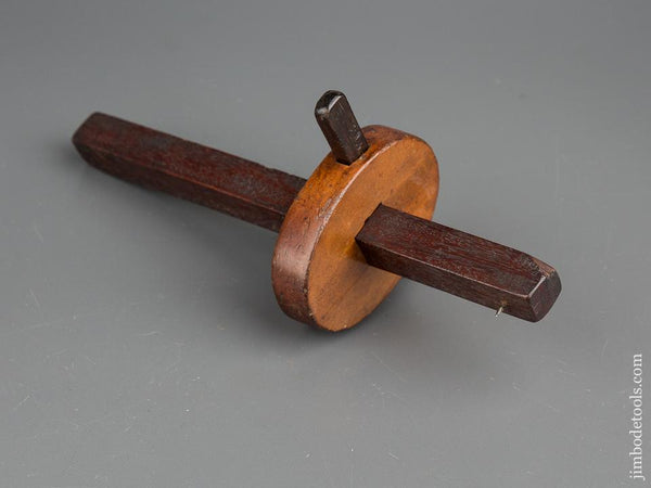 8 1/2 inch Mahogany Marking Gauge - 79817