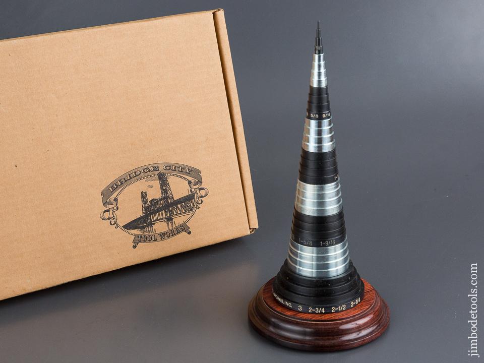 1992 BRIDGE CITY TOOL WORKS TT-1 Turning Tree in Original Box - 84609