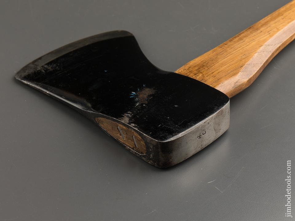 Amazing A.TREDWAY & SONS LINCOLN AXE Mint With Octagonal Handle - 88289U