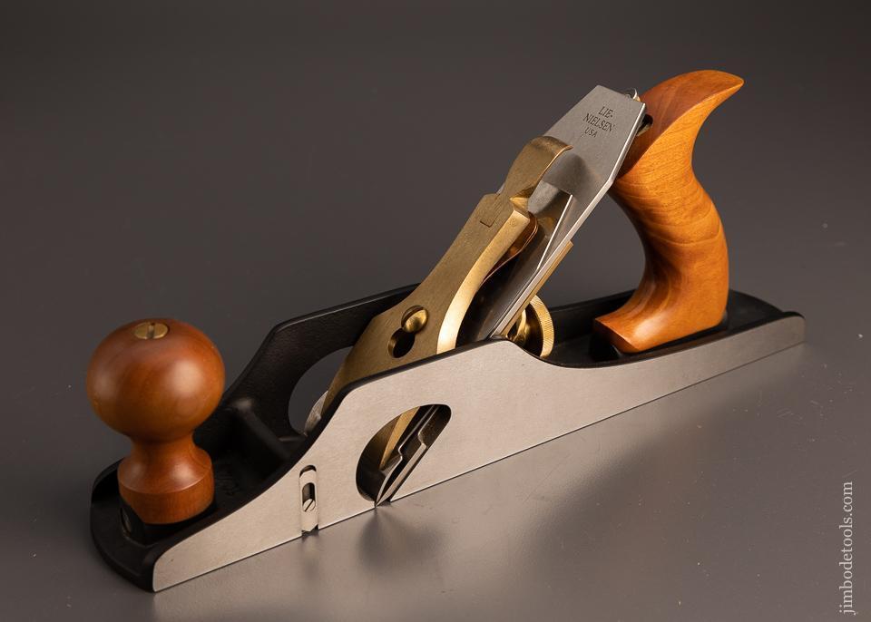 LIE NIELSEN No. 10 1/4 Rabbet Plane - Out of Stock At Lie Nielsen - 99808