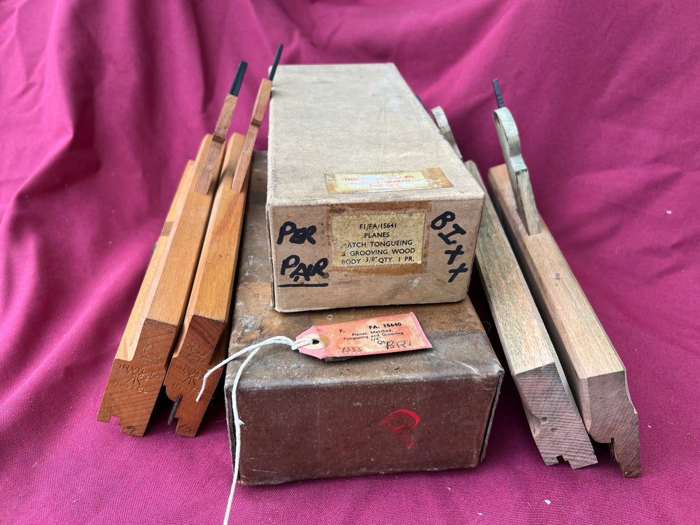 2Pair of Wooden Tongue & Groove Planes Unused in The Original Box by A.B.SALMENS - 121784 -