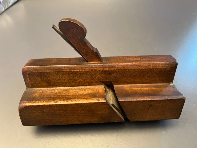 Massive 2 3/4 Inch Wide Moulding Plane by SUMMERS VARVIL 1840-67 - 67768R