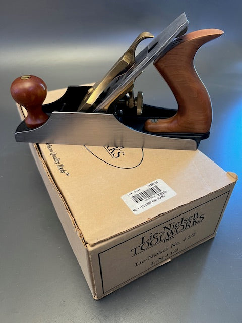 Near Mint! LIE-NIELSEN No. 4 1/2 Jumbo Smooth Plane Unavailable and out of stock at Lie Nielsen- 91719 -