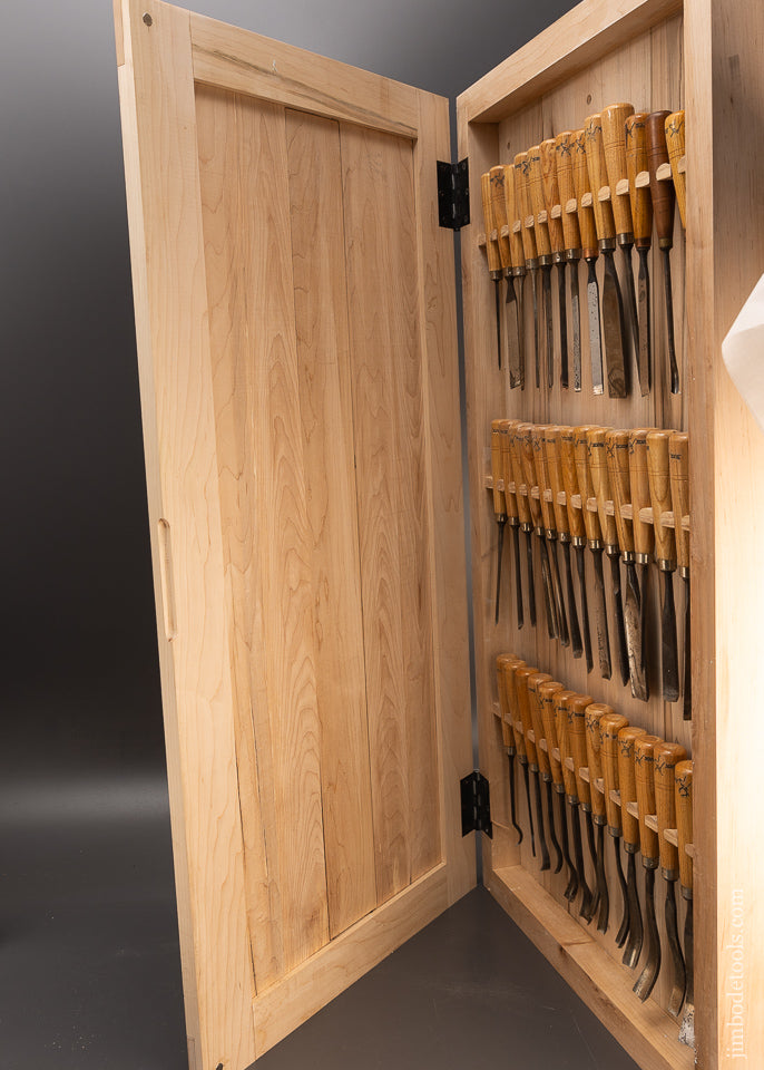 Comprehensive Set of 39 BUCK BROS. Carving Tools Chisels Gouges in Maple Cabinet - 116622