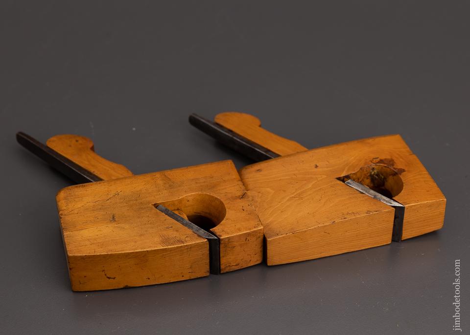 Pair of 1 x 4 inch Curved Boxwood Rabbet Planes - EXCELSIOR 101361