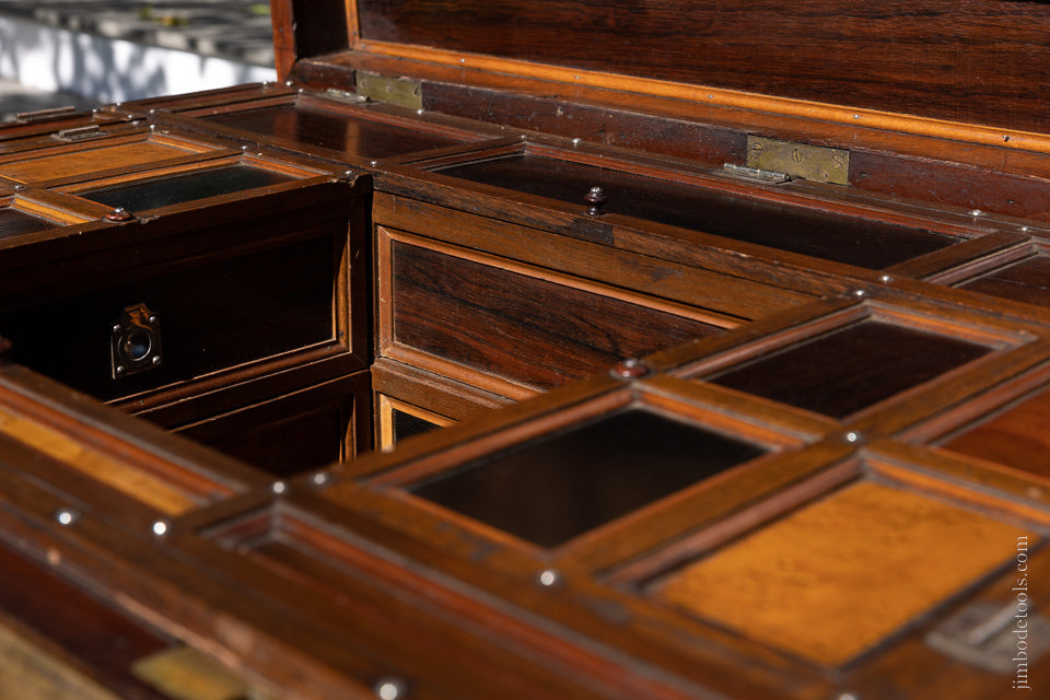 Spectacular Cabinet Maker’s Tool Chest with 22 Compartments - EXCELSIOR 104974