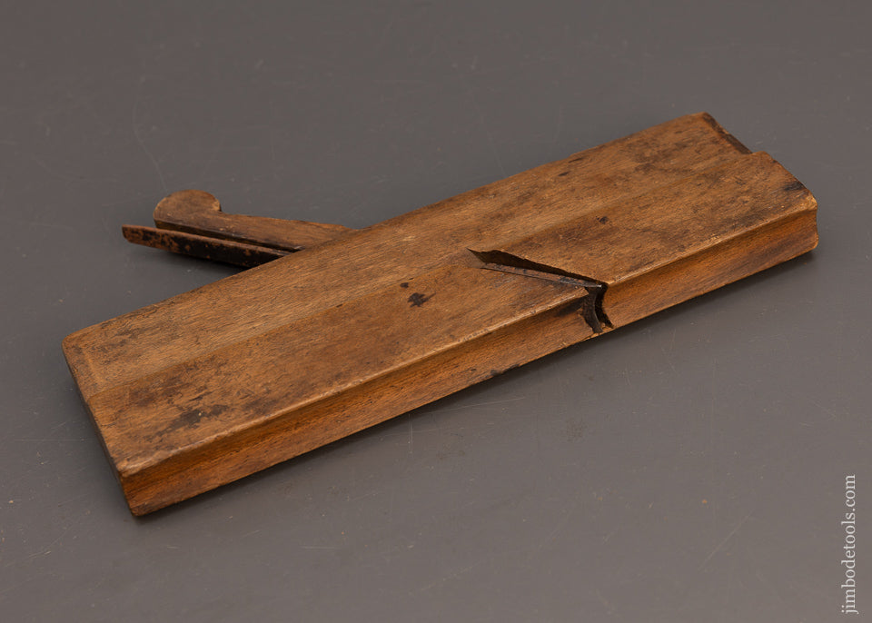 Rare O:SPICER 18th Century Yellow Birch Moulding Plane - EXCELSIOR 115100