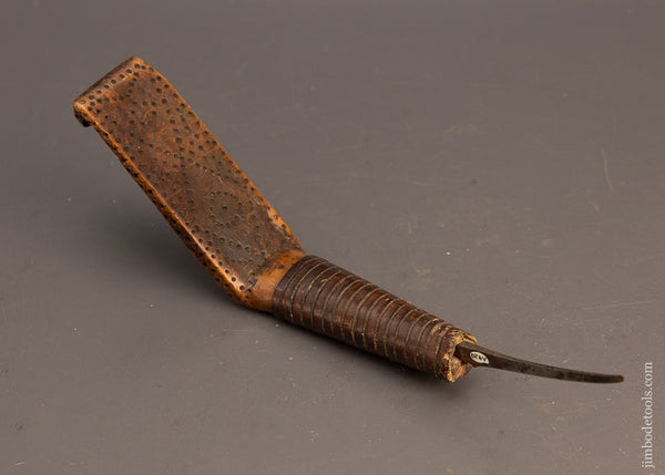 Really Special Hand Carved Native American Crooked Knife with Leather Winding - EXCELSIOR 115708