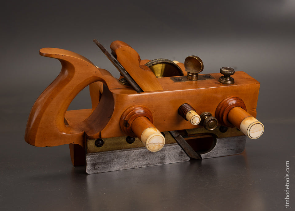 Remarkable-SANDUSKY-No.-141-Boxwood-Center-Wheel-Plow-Plane-with-Ivory-Tips-EXCELSIOR-122323-AS-OF-OCT-11