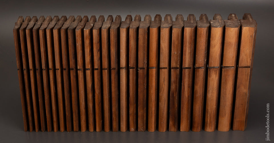 Unique-Set-of-25-Hollow-&-Round-Planes-by-HIGGS-LONDON-1785-1828-Cabinet-Pitch-EXCELSIOR-122400-AS-OF-OCT-15