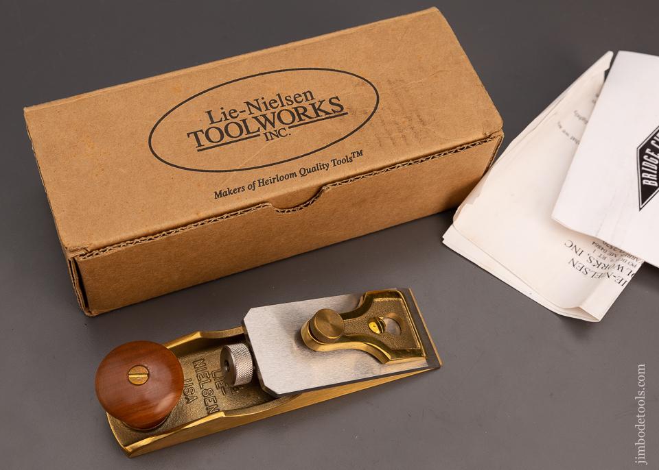 LIE NIELSEN No. 97 1/2 Small Chisel Plane Mint in Box - 100206