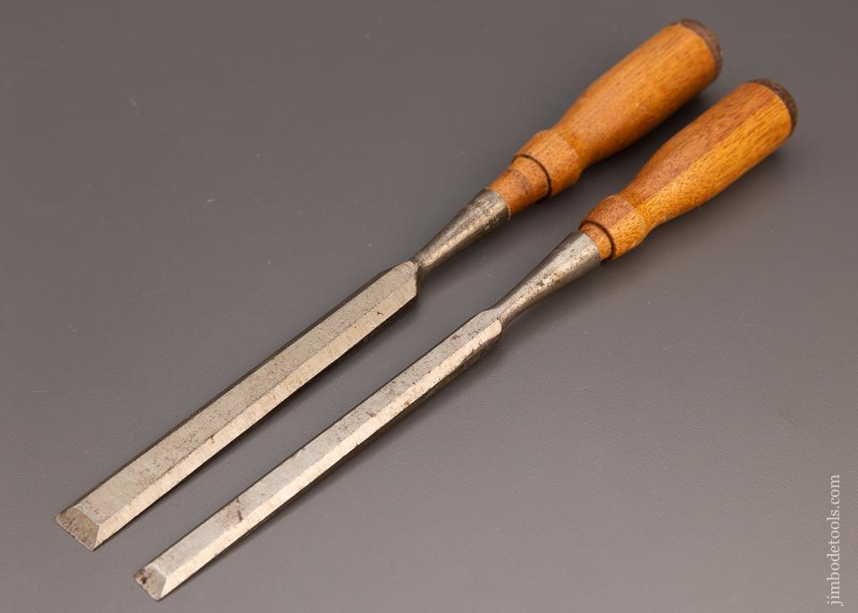 Extra Fine Pair of STANLEY Chisels - 100404