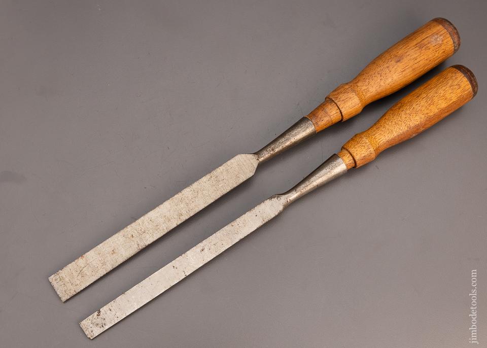 Extra Fine Pair of STANLEY Chisels - 100404