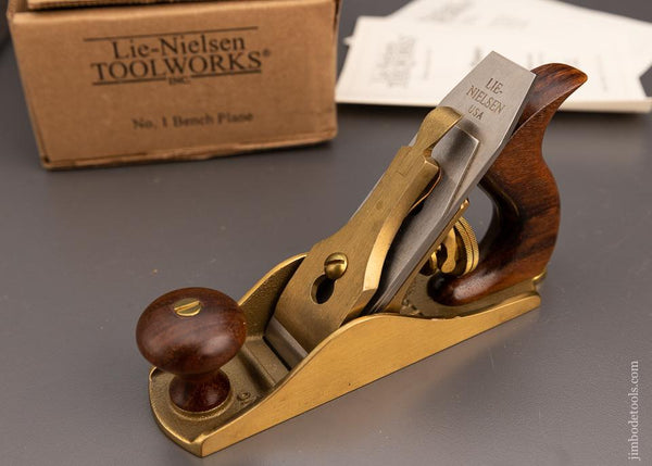 LIE NIELSEN No. 1 Smooth Plane with Rosewood Handles Mint in Box DISCONTINUED - 100433