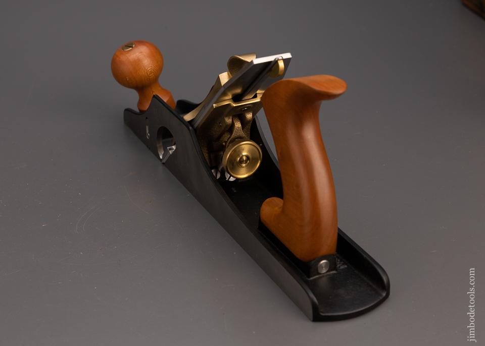 Mint LIE NIELSEN No. 10 1/4 Tilt Handle Jack Rabbet Plane with Nickers - 100790