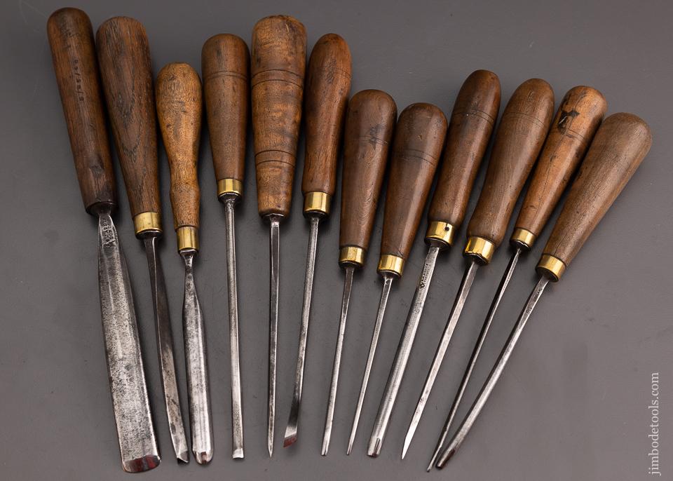 12 Excellent ADDIS Carving Chisels - 100800