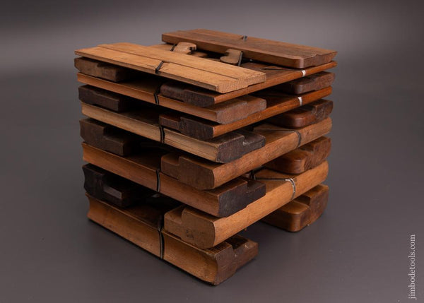 Complete Good User Set of 18 Hollows & Rounds Molding Planes - 100999