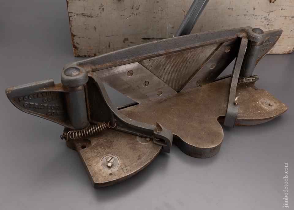Excellent User LION MITER TRIMMER No. 4 POOTATUCK CORP. Stratford, CONN. -  101027