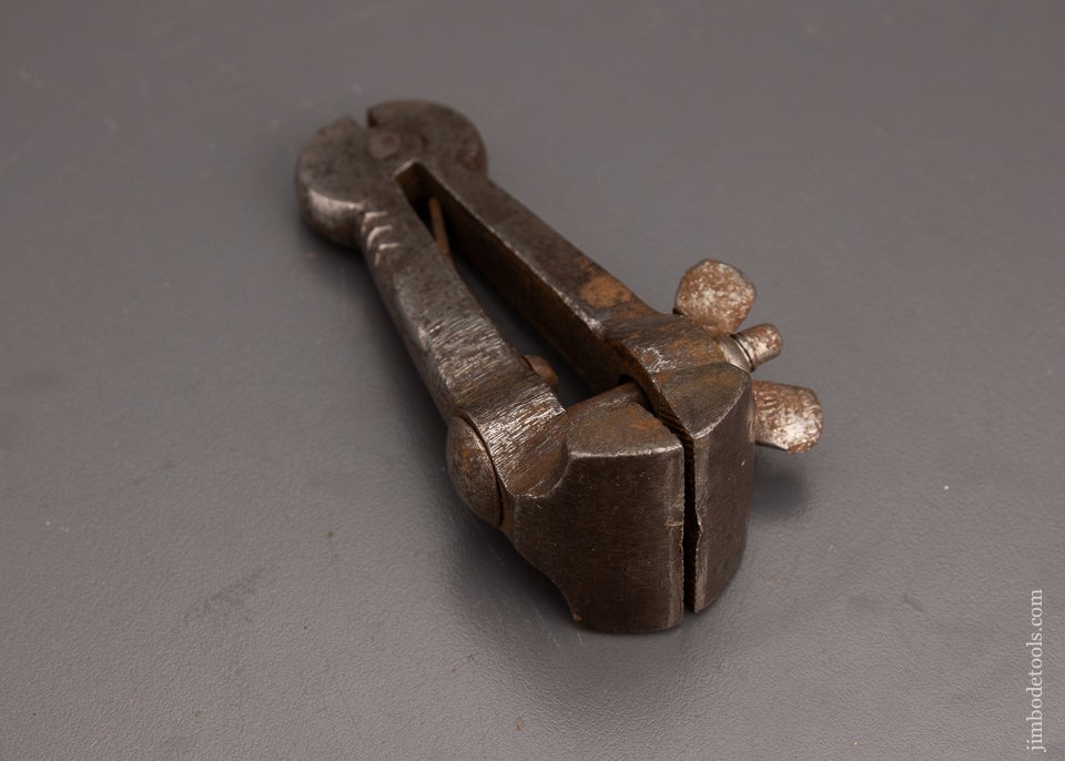 3 5/8 Inch Hand Vise - 101056