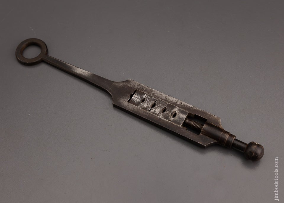 Adjustable Screw Plate HILGER & SON - 101108