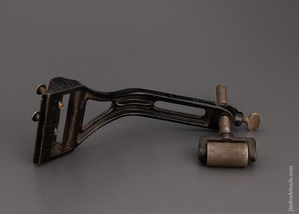 STANLEY No. 200 Honing Guide for Chisels & Plane Irons - 101145