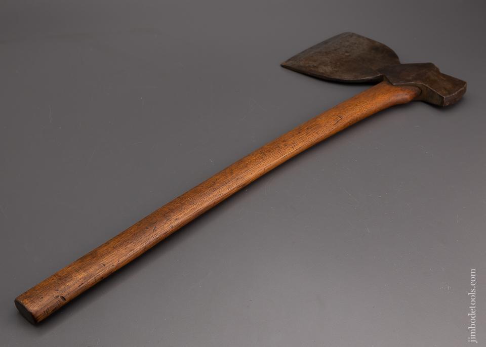 Spectacular L. & I.J. WHITE Ship's Carpenter Pattern Axe - 101282