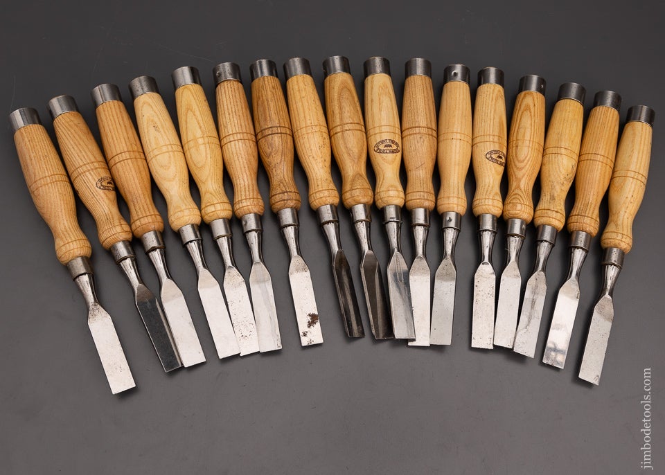 17 New Old Stock 5/8 Inch Chisels - 101476