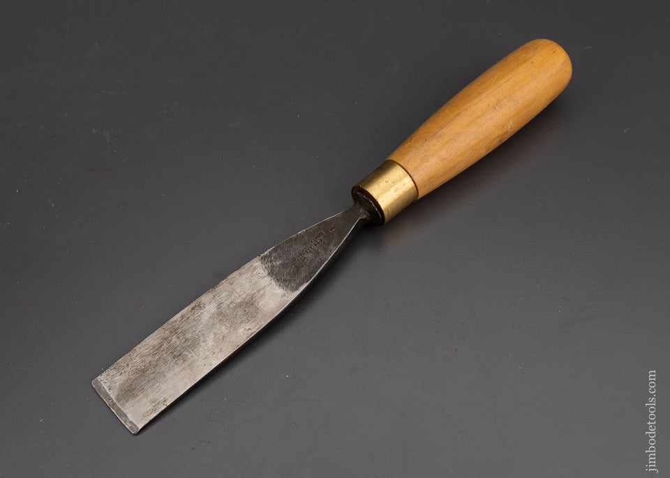 1 1/4 Inch Boxwood Carving Chisel ADDIS #1 - 101487