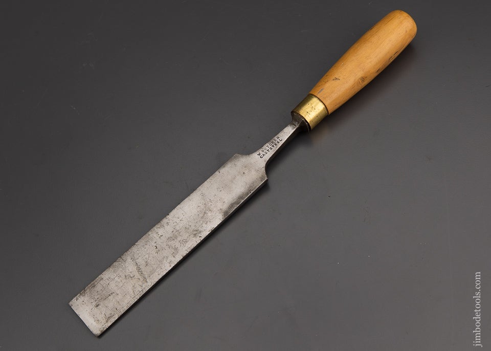 1 1/2 x 14 Inch Boxwood Paring Chisel BUTCHER - 101524