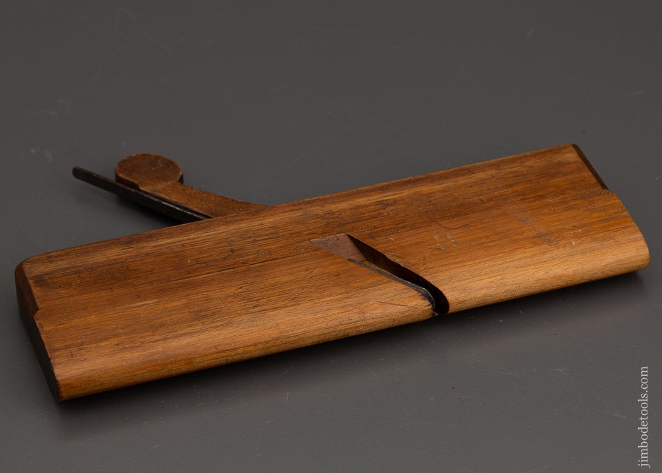 Fine JO. FULLER 18th Century Yellow Birch Moulding Plane - 101554