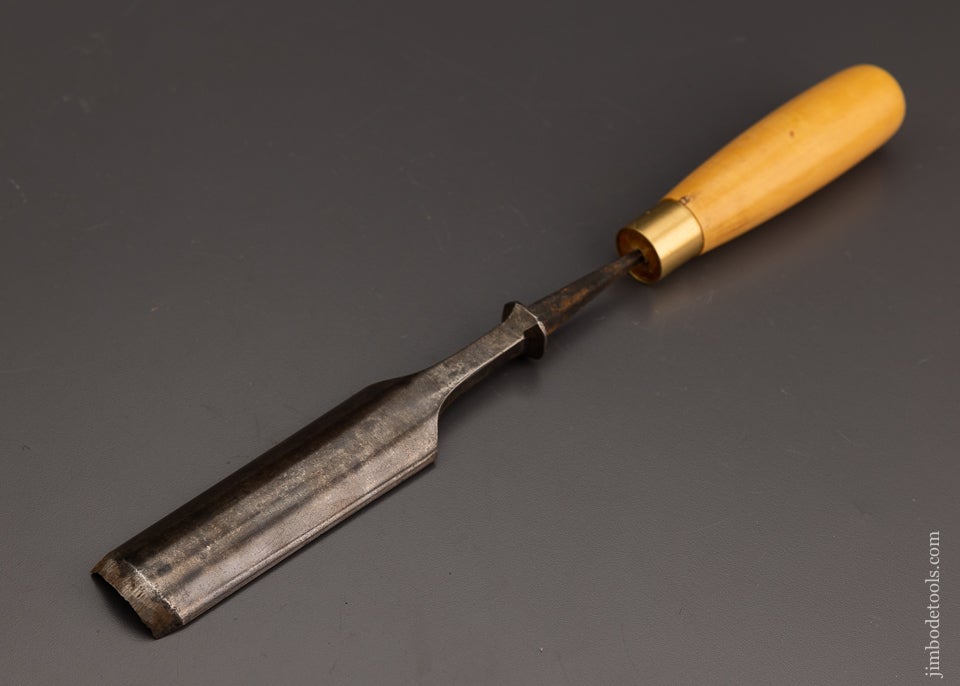 1 3/8 Inch Boxwood BUCK Gouge - 101820
