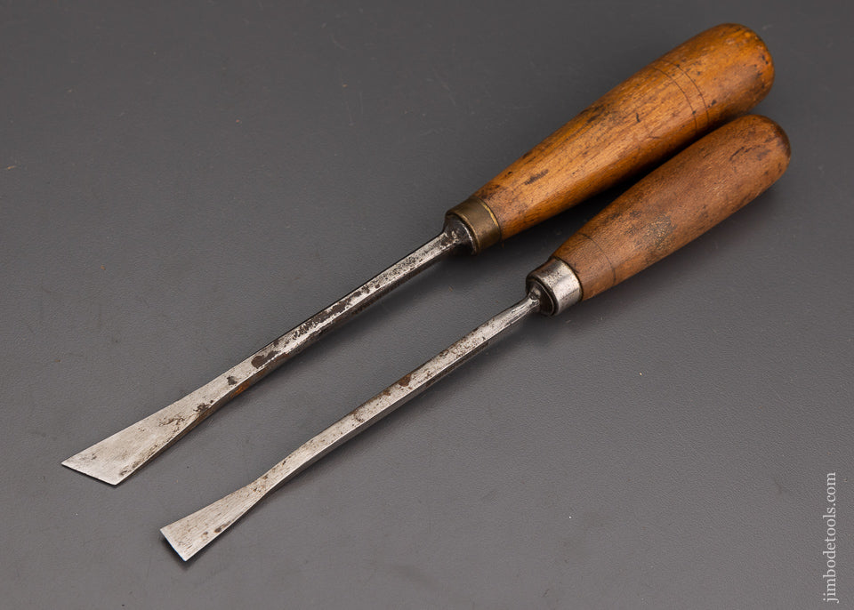 2 Fishtail Carving Chisels BUCK - 101853
