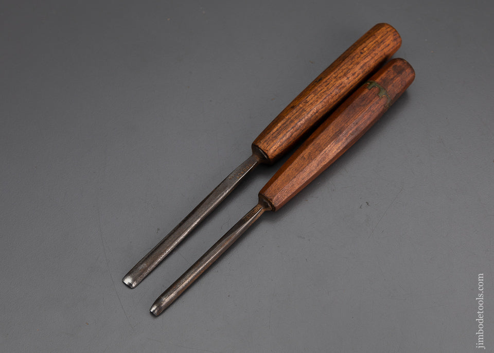 2 Good Gouges - 101854