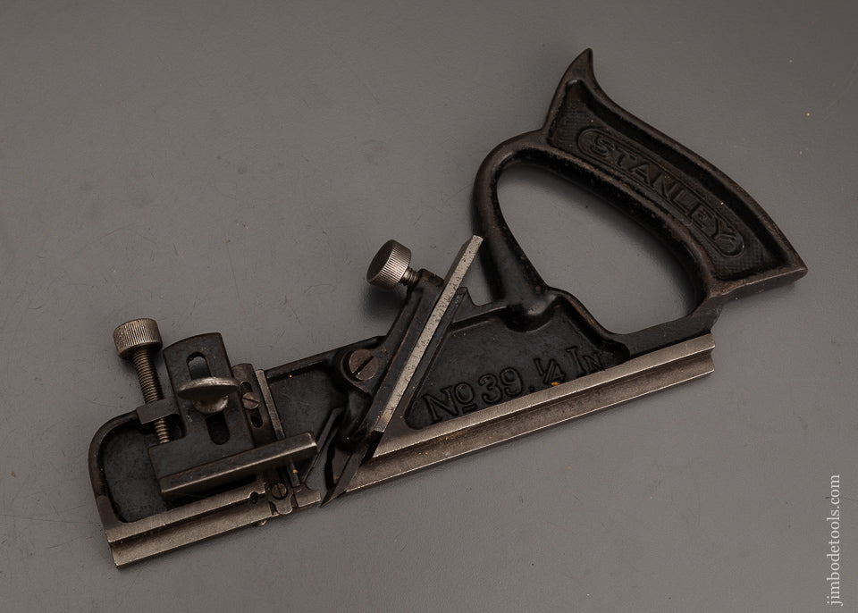 Extra Fine STANLEY No. 39 1/4 Dado Plane - 102017