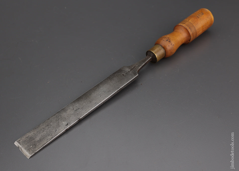 Long, Thin 1 1/4 x 14 1/4 Inch Paring Chisel with Boxwood Handle HOWARTH - 102089