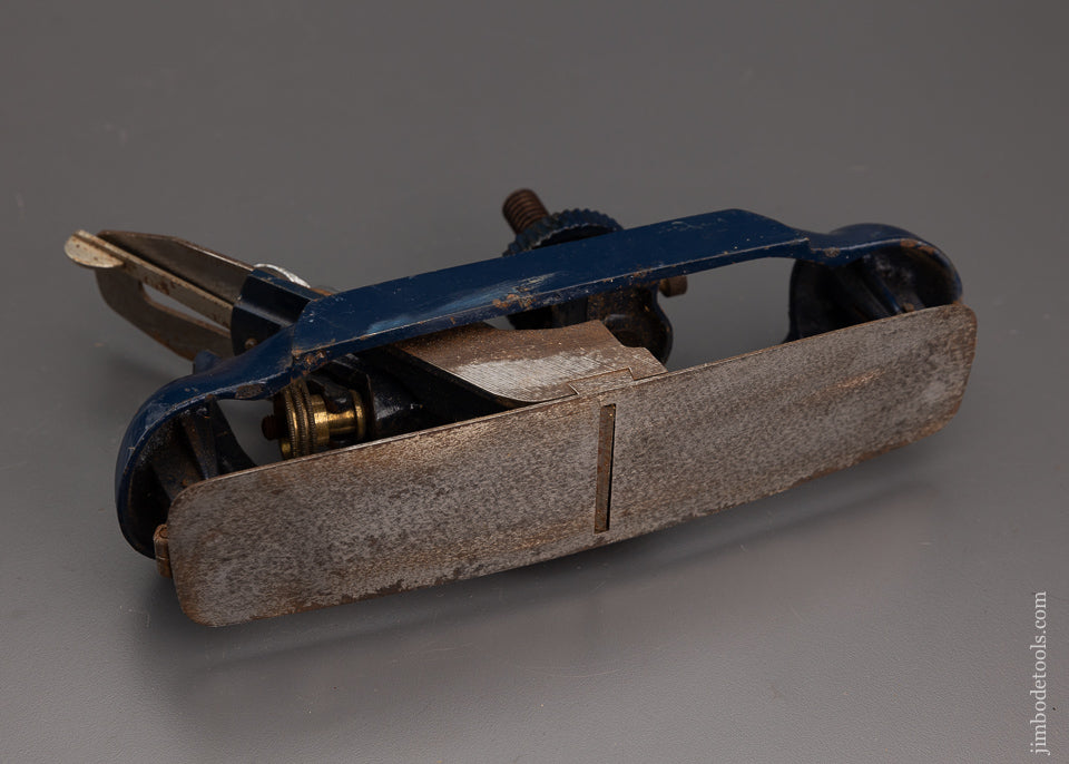 RECORD No. 020 Circular Plane - 102141