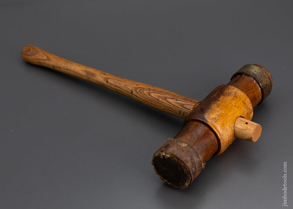 Fine 2 1/2 Pound Lignum Vitae Mallet - 102318