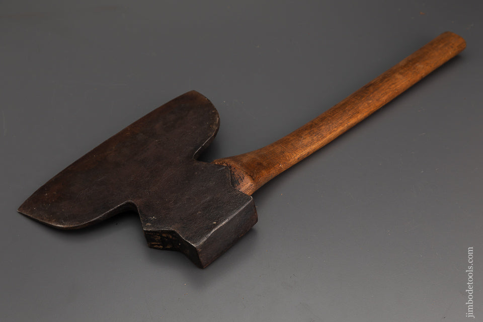 Good User Offset Single Bevel Broad Axe Hewing Axe - 102329