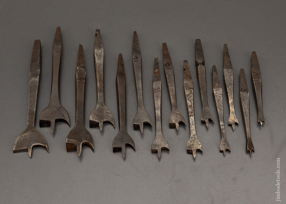 Set of 14 Bits - 102401
