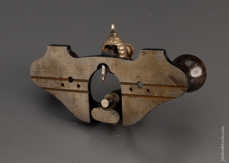 Extra Fine STANLEY No. 71 Router Plane with Rosewood Knobs - 102499