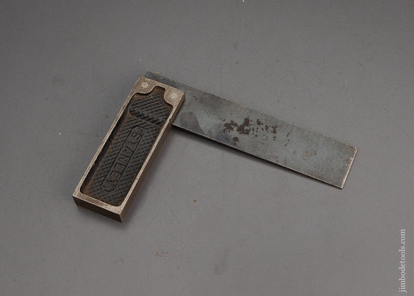 Fine 4 Inch STANLEY Square - 102563