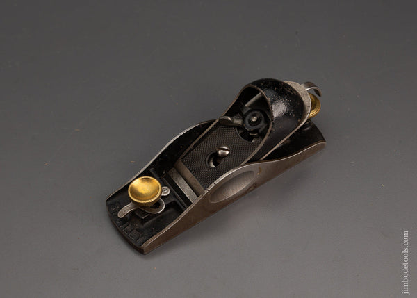 Fine STANLEY No. 9 1/2 Block Plane - 102600
