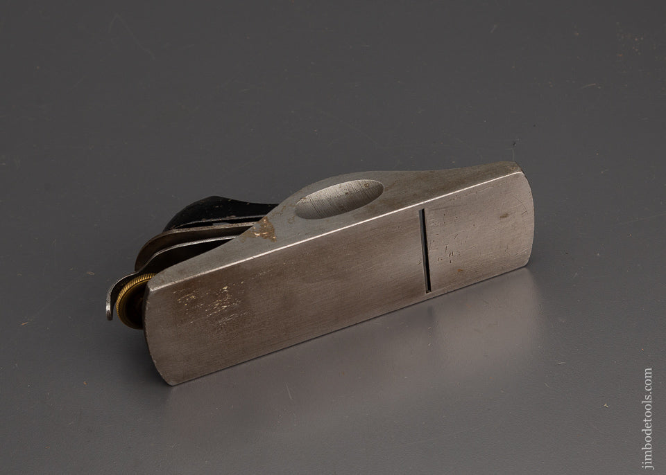 Fine STANLEY No. 9 1/2 Block Plane - 102600