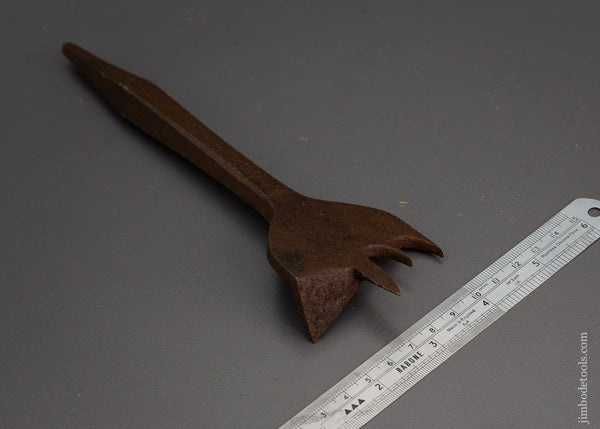 Massive 2 1/4 Inch Center Bit - 102635