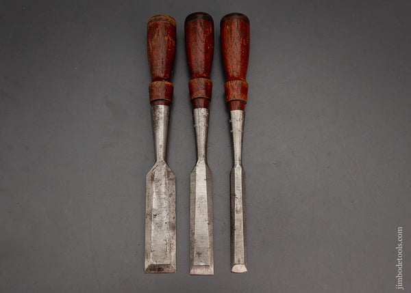 3 Fine STANLEY No. 750 Chisels - 102653
