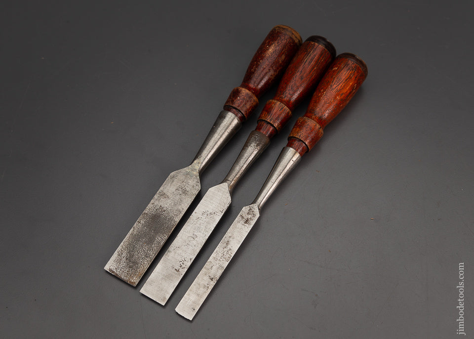3 Fine STANLEY No. 750 Chisels - 102653