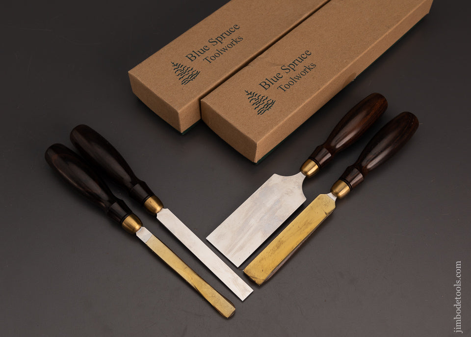 BLUE SPRUCE TOOL WORKS Set of 4 Dovetail Chisels with African Blackwood Handles in Boxes - 102826