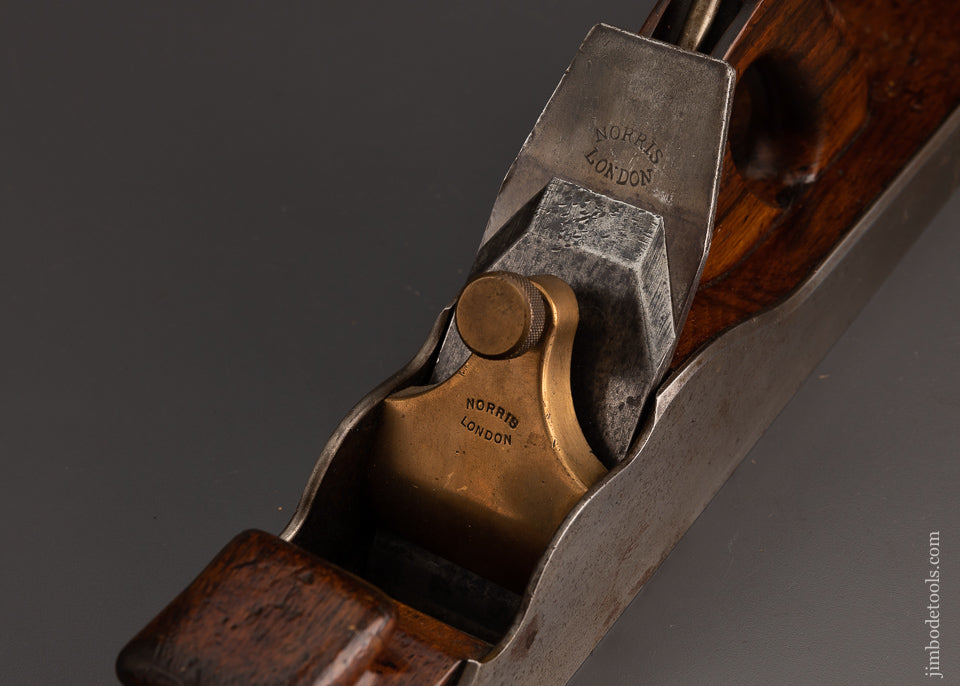 Fine Pre-War NORRIS No. A1 - 17 1/2 Inch Jointer Plane - 103019
