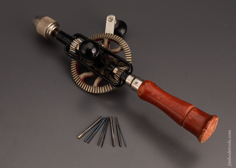 MILLERS FALLS 2-01 Egg Beater Hand Drill Extra Fine Near Mint - 103058
