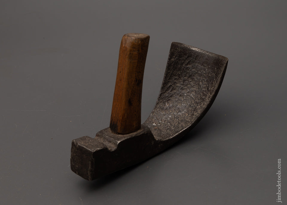 Early, Small Bowl Adze 3 3/4 Inch Edge - 103097